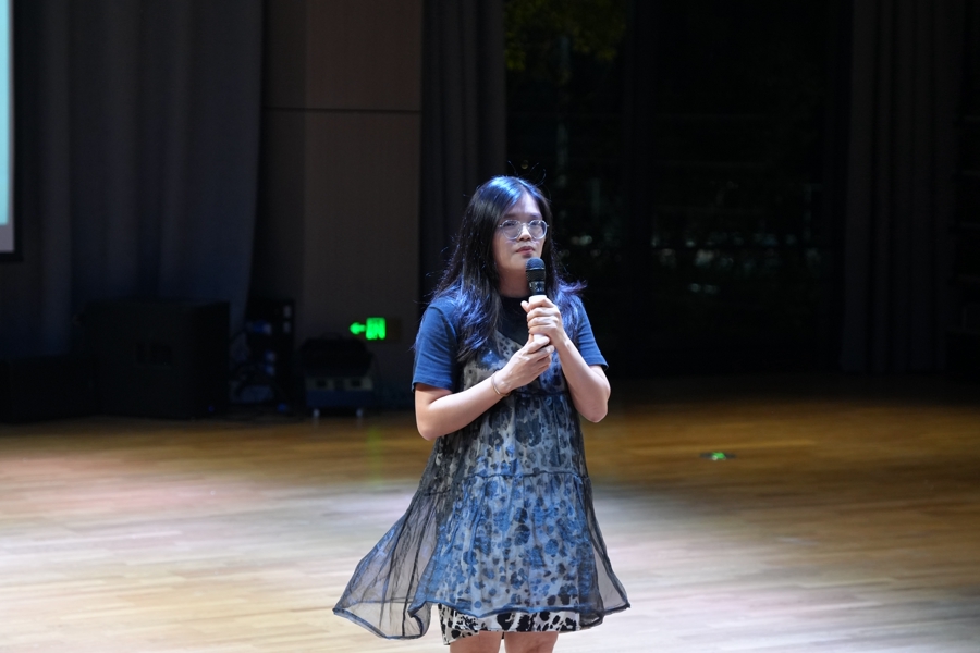 老师讲话 蔡诗荧 (1).jpg